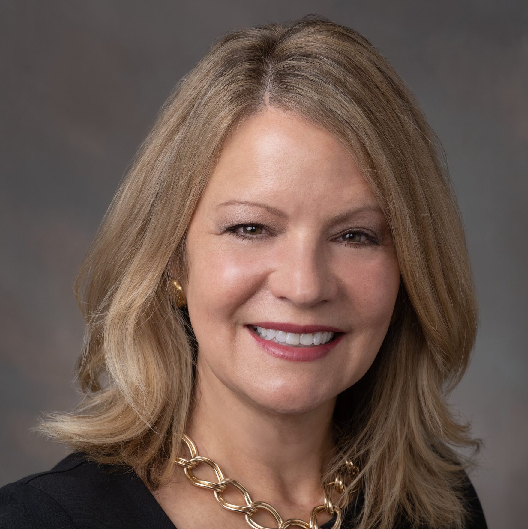 Cynthia Lee Almond
